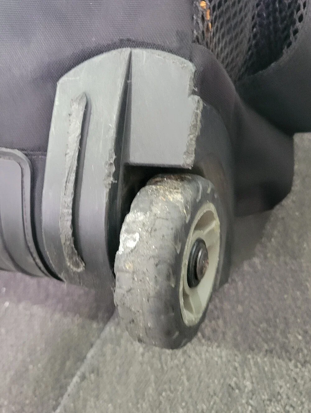 Jansport driver rolling